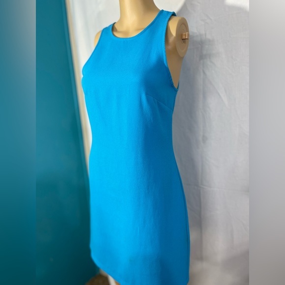 Everly Dress - Picture 2 of 4